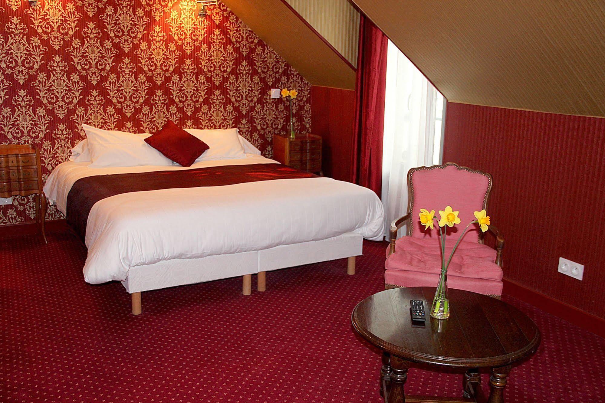 Hotel Rabelais Tours Exteriör bild
